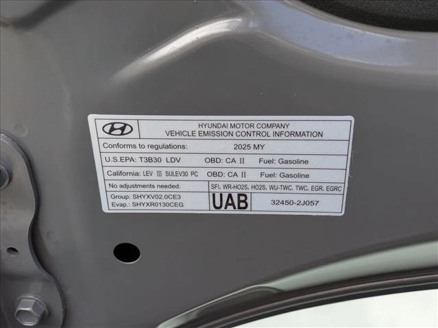 Certified 2025 Hyundai Elantra Sport image 24