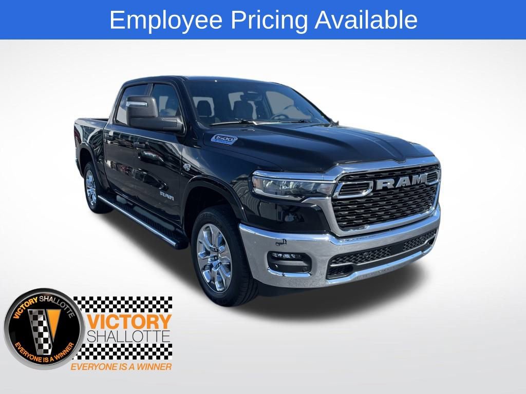 New 2026 RAM 1500 4x4 Crew Cab video 1