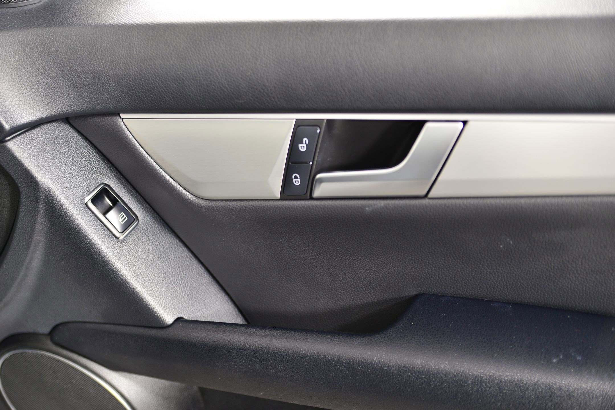 Used 2013 Mercedes-Benz C 300 C 300 Sport image 9