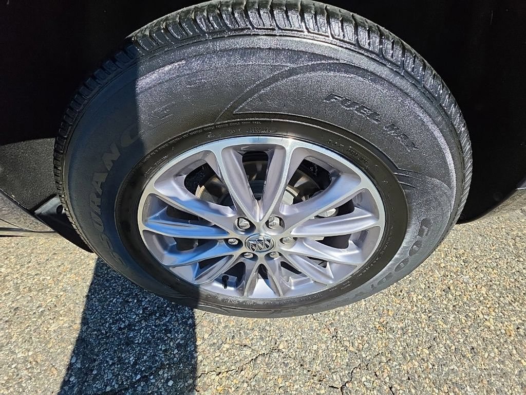 Used 2023 Buick Enclave Essence AWD/4WD image 34