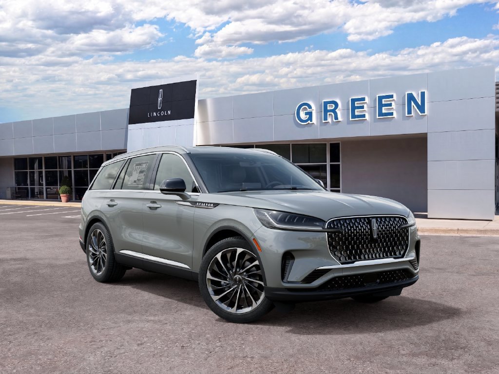 New 2027 Lincoln Aviator Reserve AWD/4WD image 4