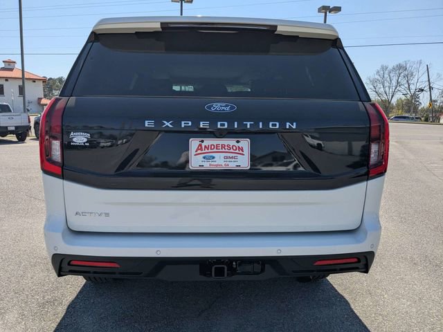 New 2026 Ford Expedition Active image 5