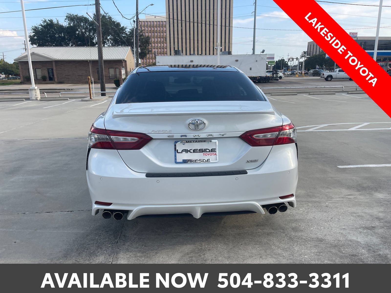 Used 2018 Toyota Camry XSE FWD image 4