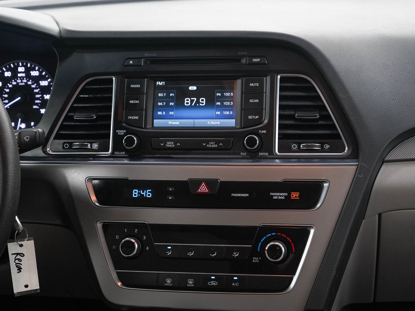 Used 2015 Hyundai Sonata SE w/ Option Group 09 FWD image 15