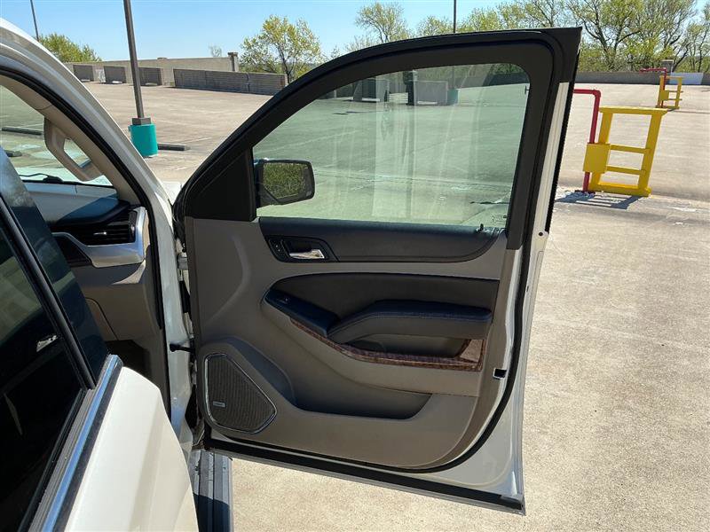 Used 2015 Chevrolet Tahoe LTZ image 36