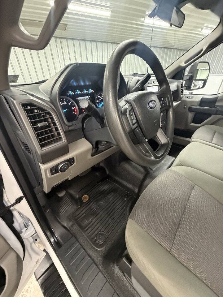 Used 2022 Ford F250 XL w/ Power Equipment Group AWD/4WD image 25