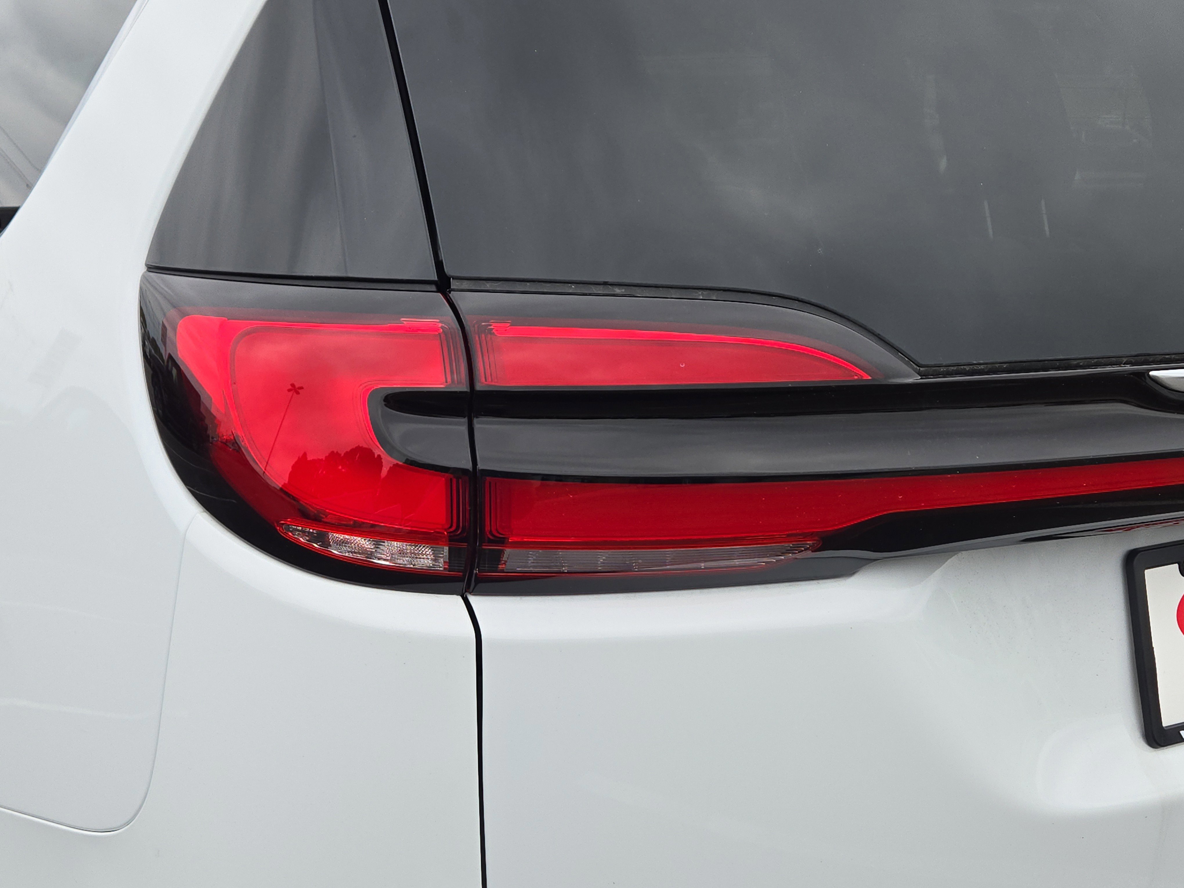 New 2026 Chrysler Pacifica Select image 9