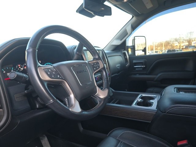Used 2019 GMC Sierra 2500 Denali w/ Duramax Plus Package image 16