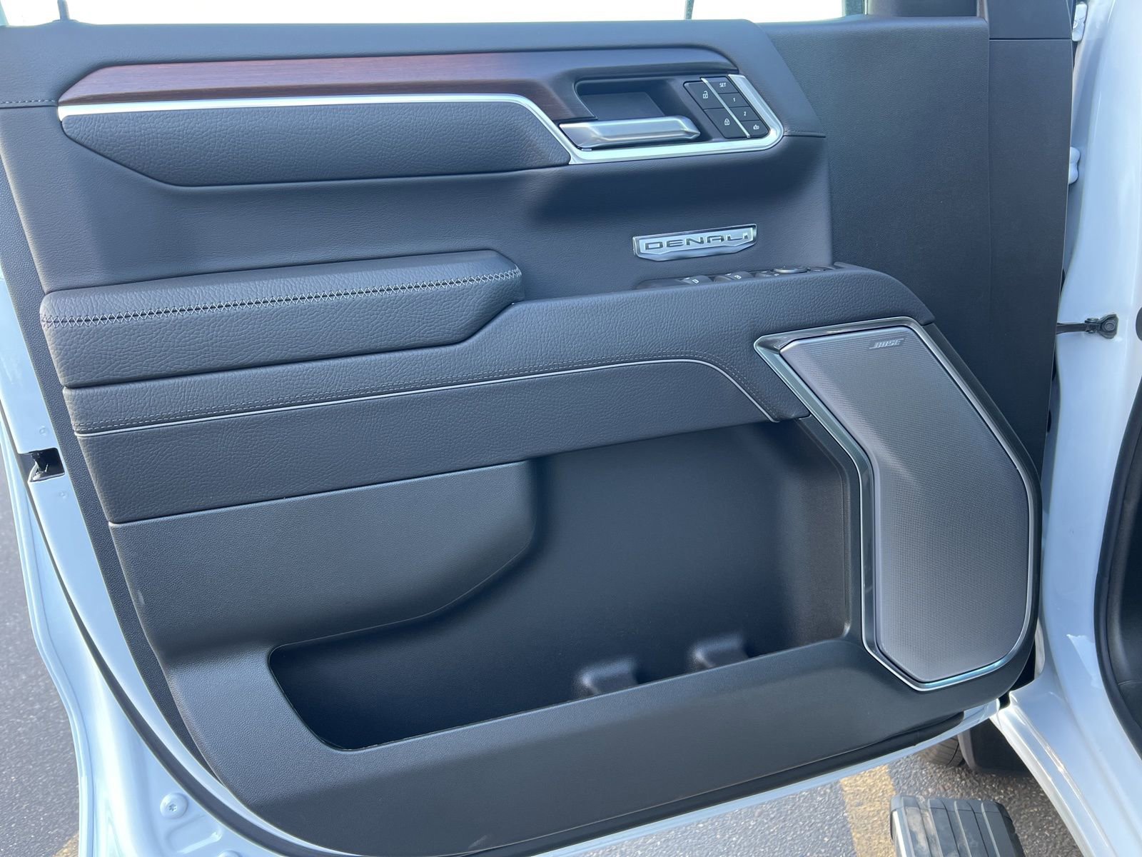 New 2026 GMC Sierra 1500 Denali image 11