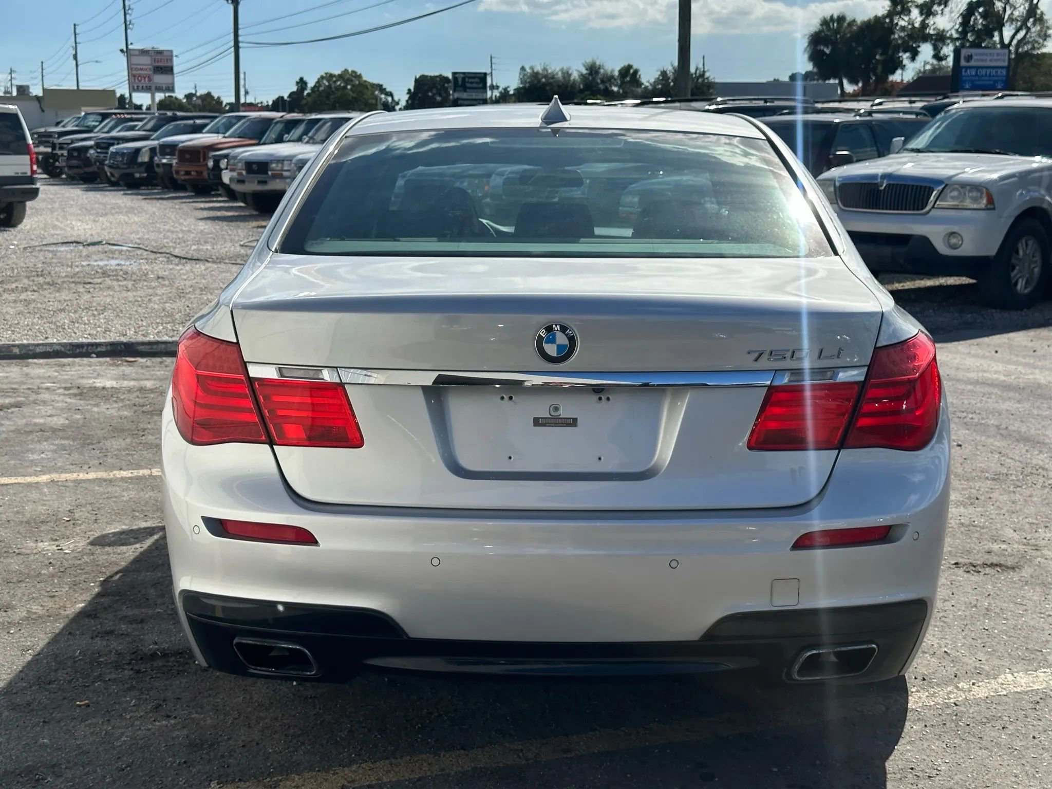 Used 2012 BMW 750Li image 12