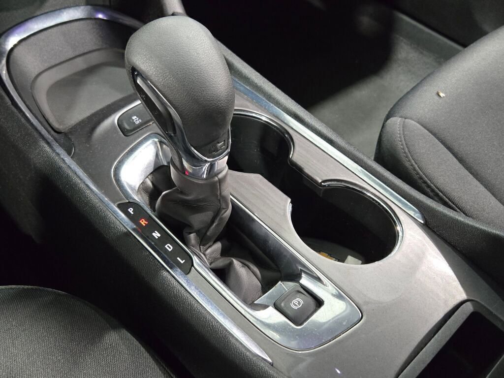 Used 2024 Chevrolet Malibu LT image 26