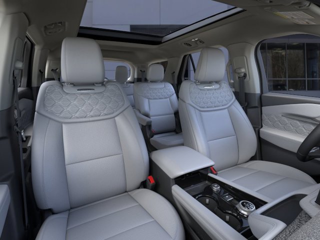 New 2026 Ford Explorer Platinum w/ LUX Leather Package AWD/4WD image 10