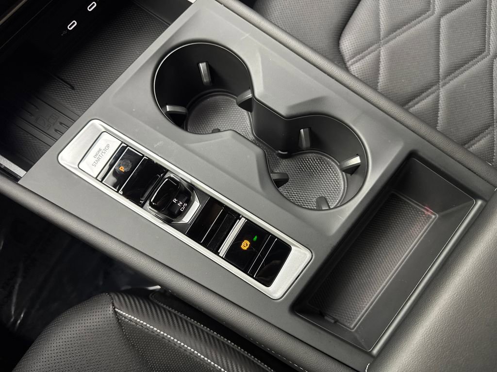 Used 2025 Volkswagen Atlas Cross Sport SE image 67