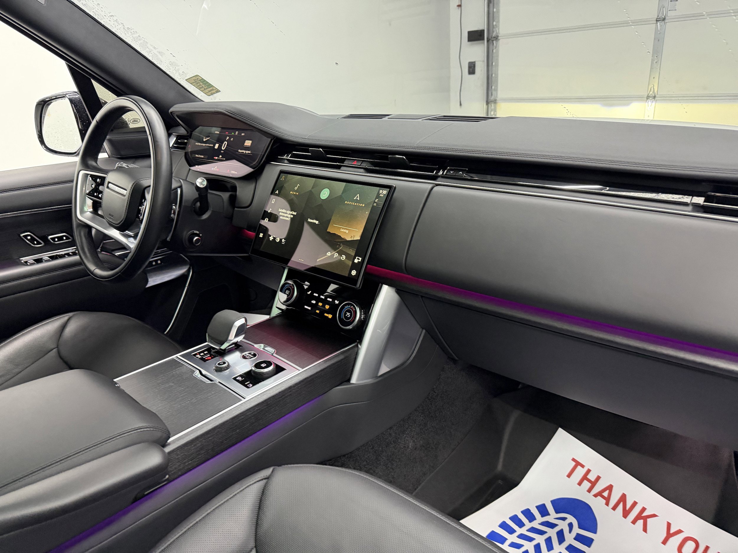 Used 2023 Land Rover Range Rover SE AWD/4WD image 23