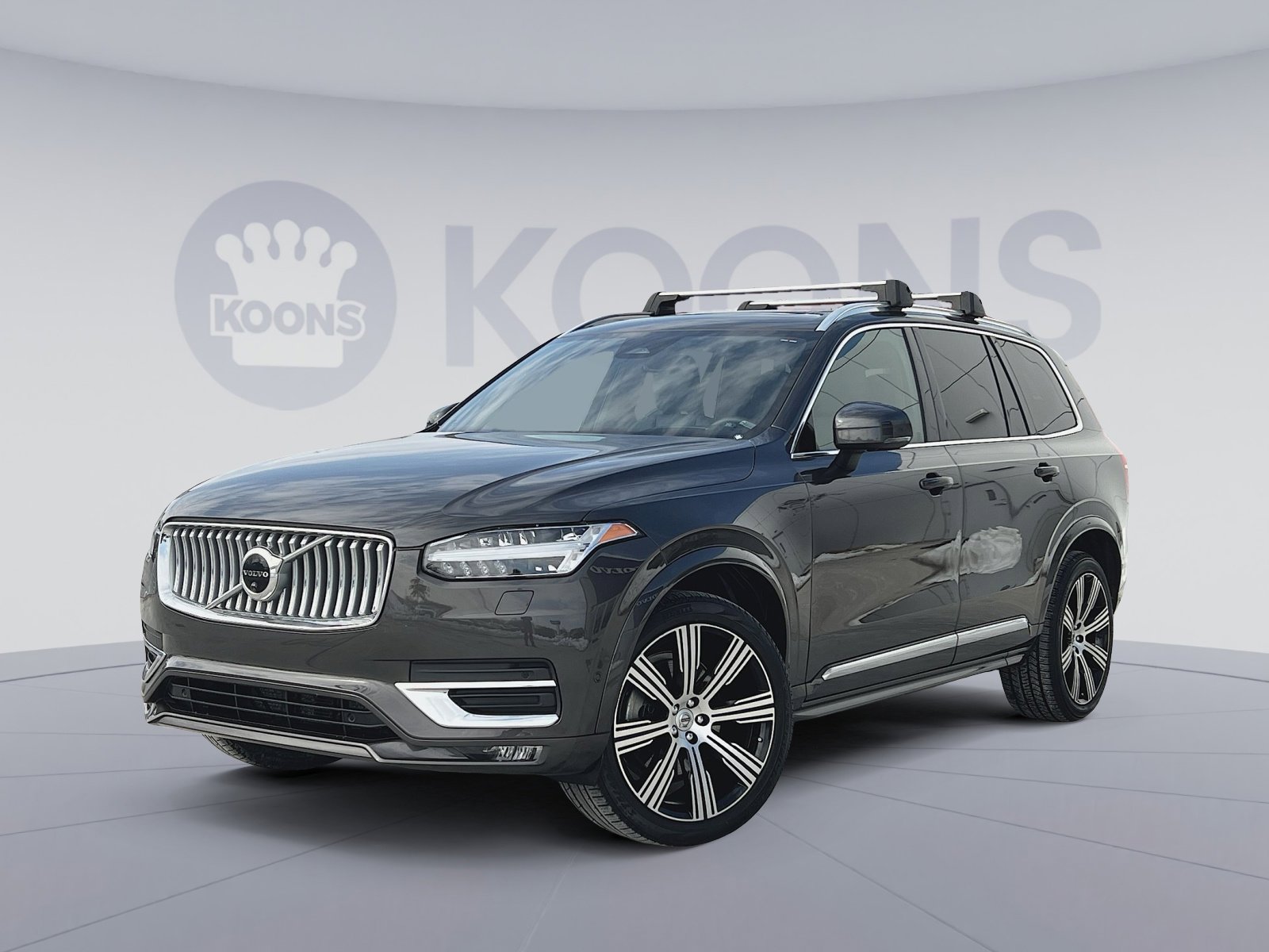 Used 2023 Volvo XC90 B6 Ultimate w/ Protection Package Premier image 1