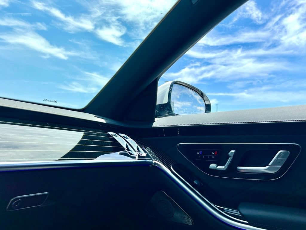 Certified 2022 Mercedes-Benz S 500 4MATIC image 24