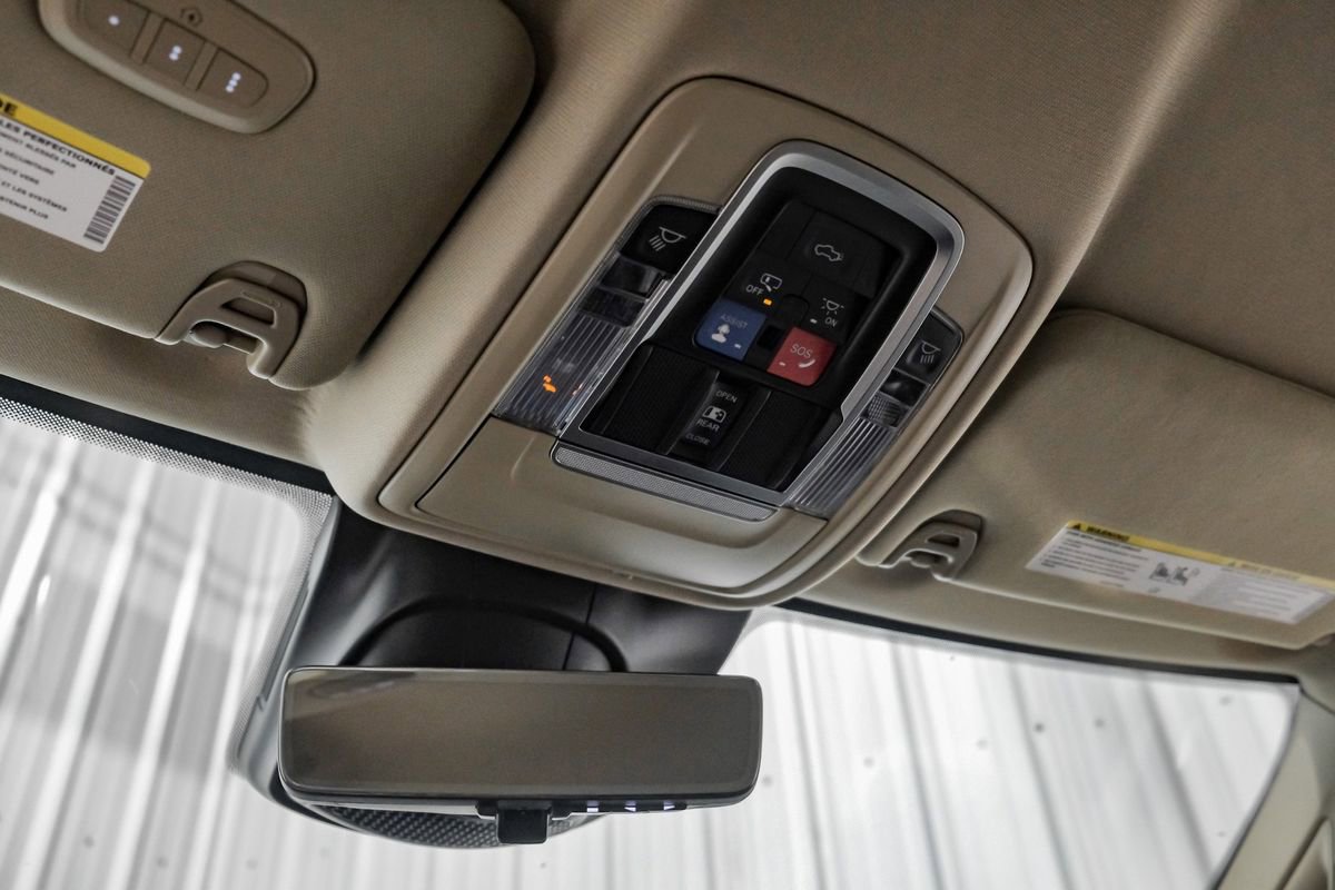 Used 2022 RAM 3500 Limited image 24