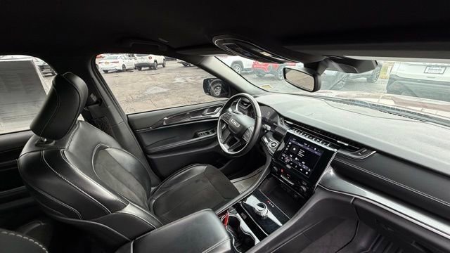 Used 2021 Jeep Grand Cherokee L Laredo image 35