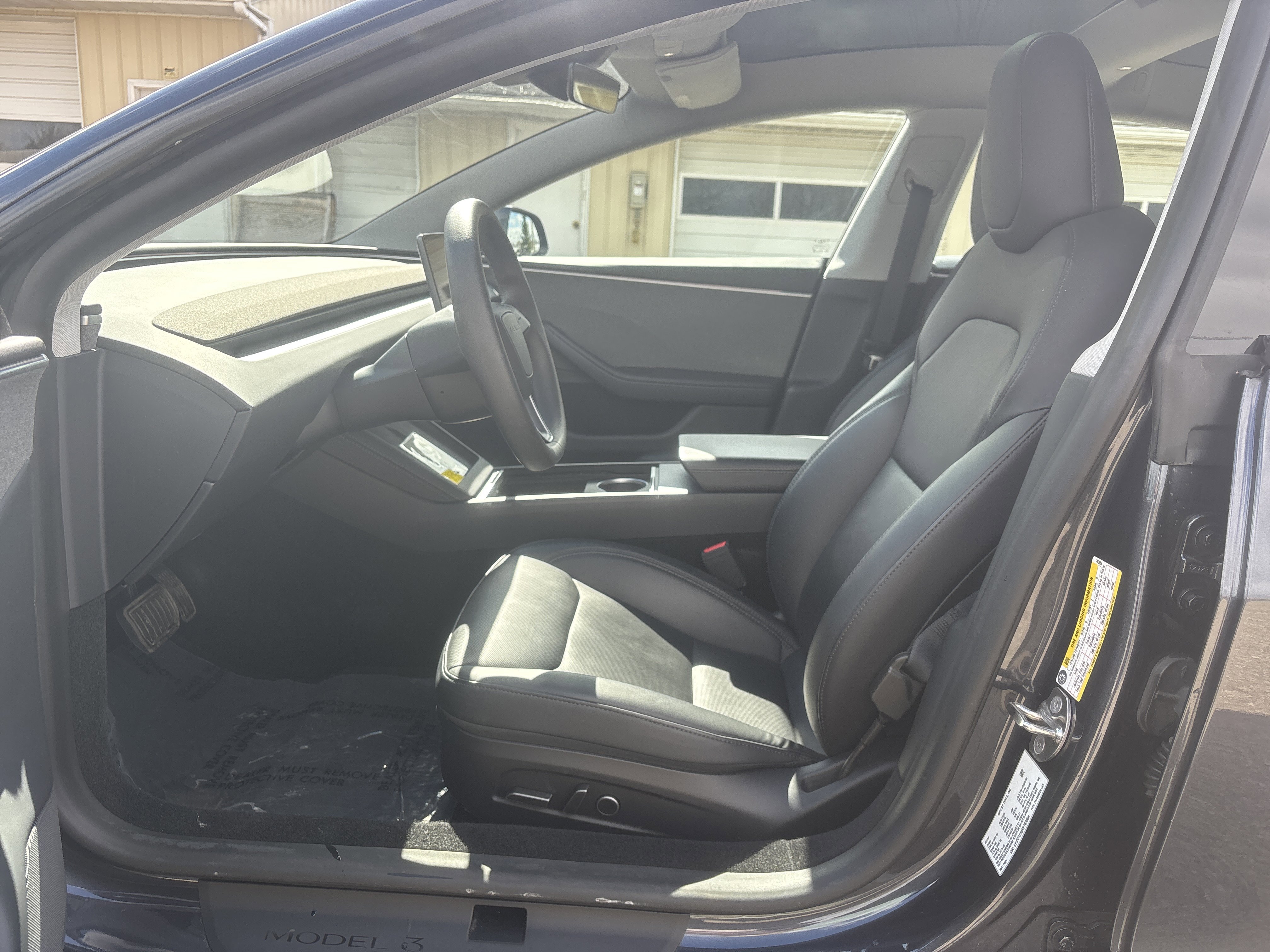 Used 2024 Tesla Model 3 Standard Range image 16