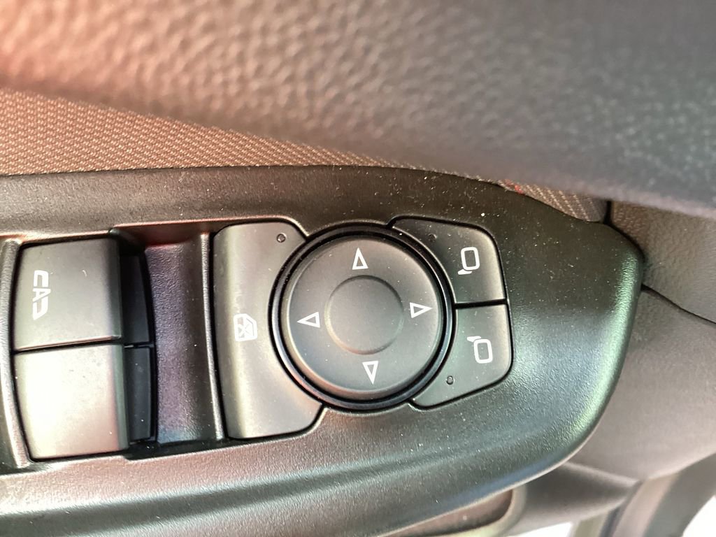 Used 2023 Chevrolet TrailBlazer RS image 43