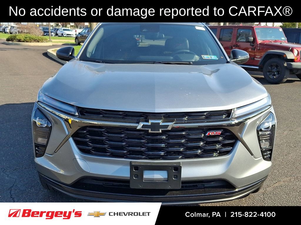 Certified 2026 Chevrolet Trax RS w/ Driver Confidence Package FWD image 2