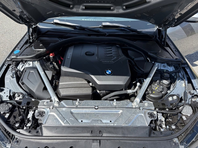 Used 2024 BMW 430i Convertible image 27