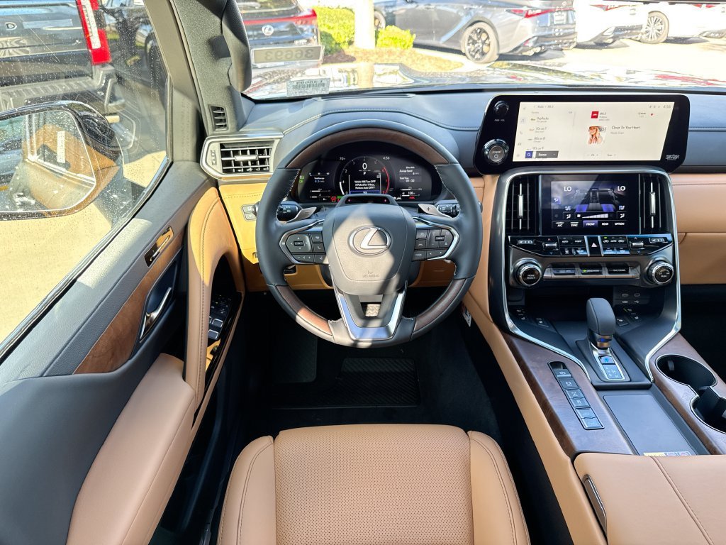 New 2026 Lexus LX 700h Luxury AWD/4WD image 11