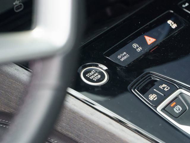 Used 2025 Audi A5 2.0T Premium w/ Convenience Package image 27