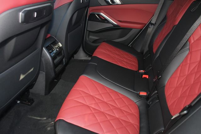 New 2026 BMW X6 xDrive40i w/ Premium Package image 21