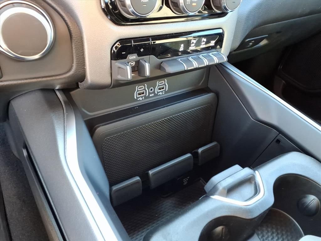 New 2026 RAM 1500 Big Horn w/ Night Edition image 27
