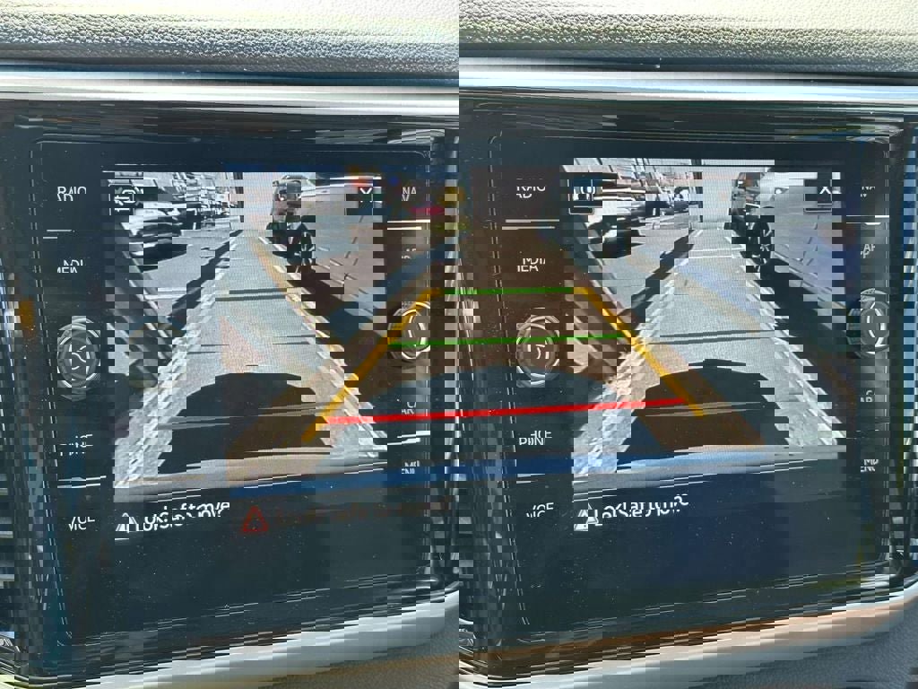 Used 2022 Volkswagen Atlas SEL AWD/4WD image 27