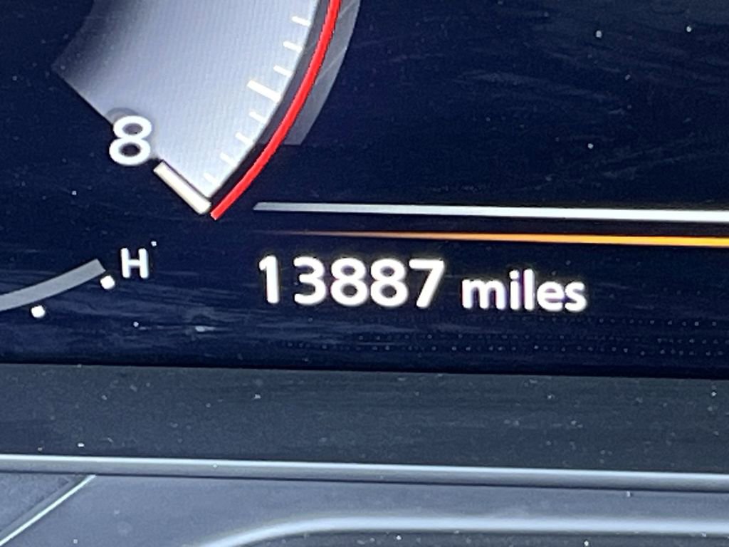 Used 2025 INFINITI QX60 Luxe w/ Cargo Package image 24