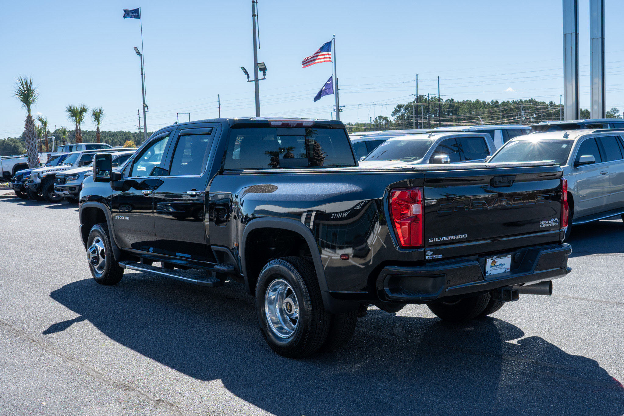 Used 2020 Chevrolet Silverado 3500 High Country image 5