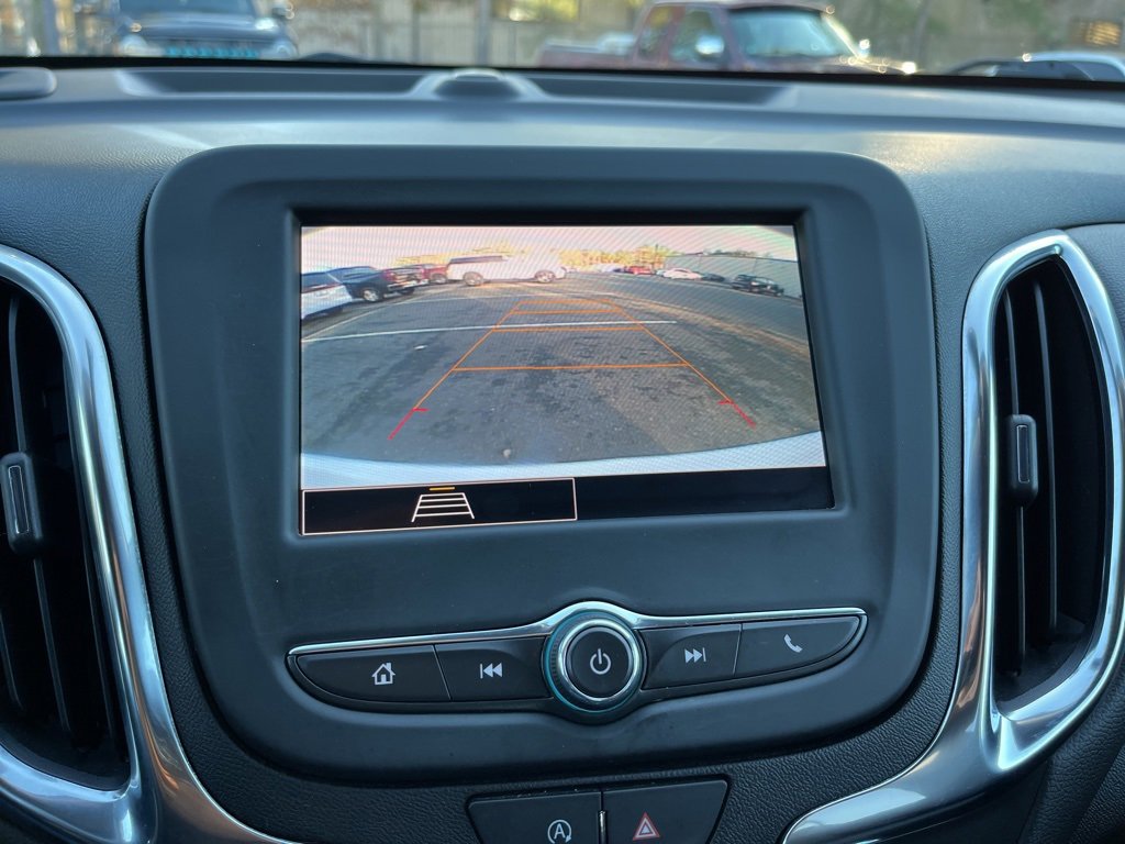 Used 2024 Chevrolet Equinox LT image 11