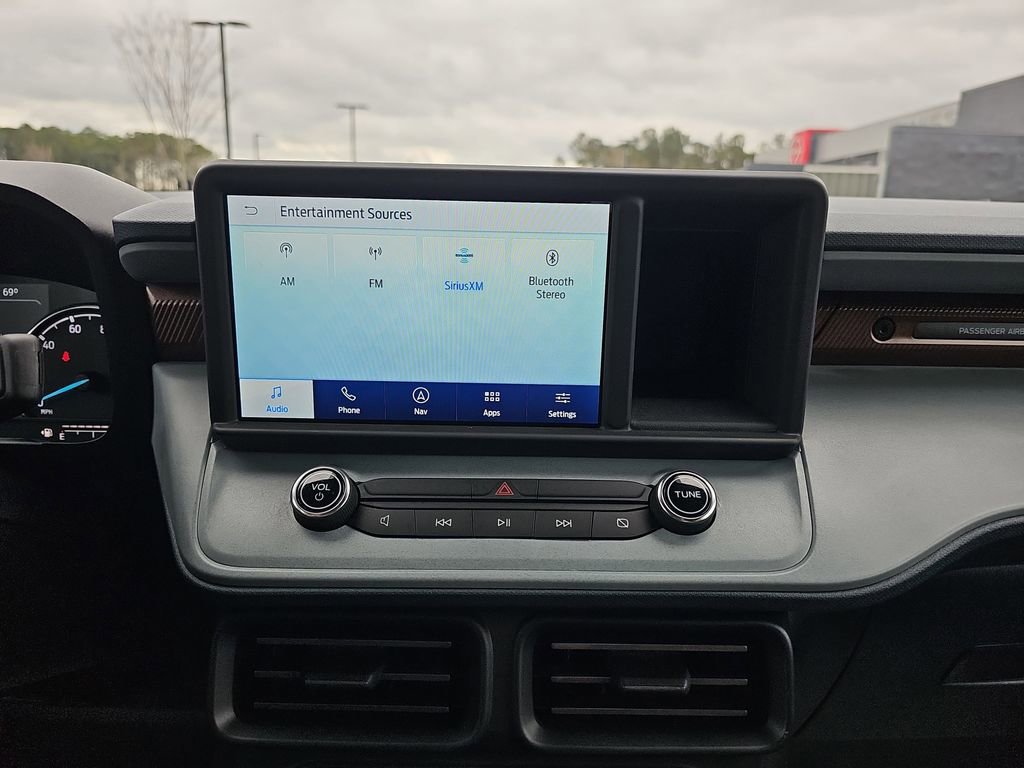 Used 2024 Ford Maverick Lariat w/ 4K Tow Package image 25