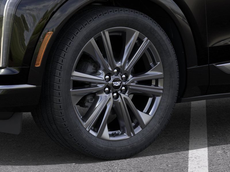 New 2027 Cadillac Optiq Premium Sport w/ LPO, Floor Liner Package AWD/4WD image 9