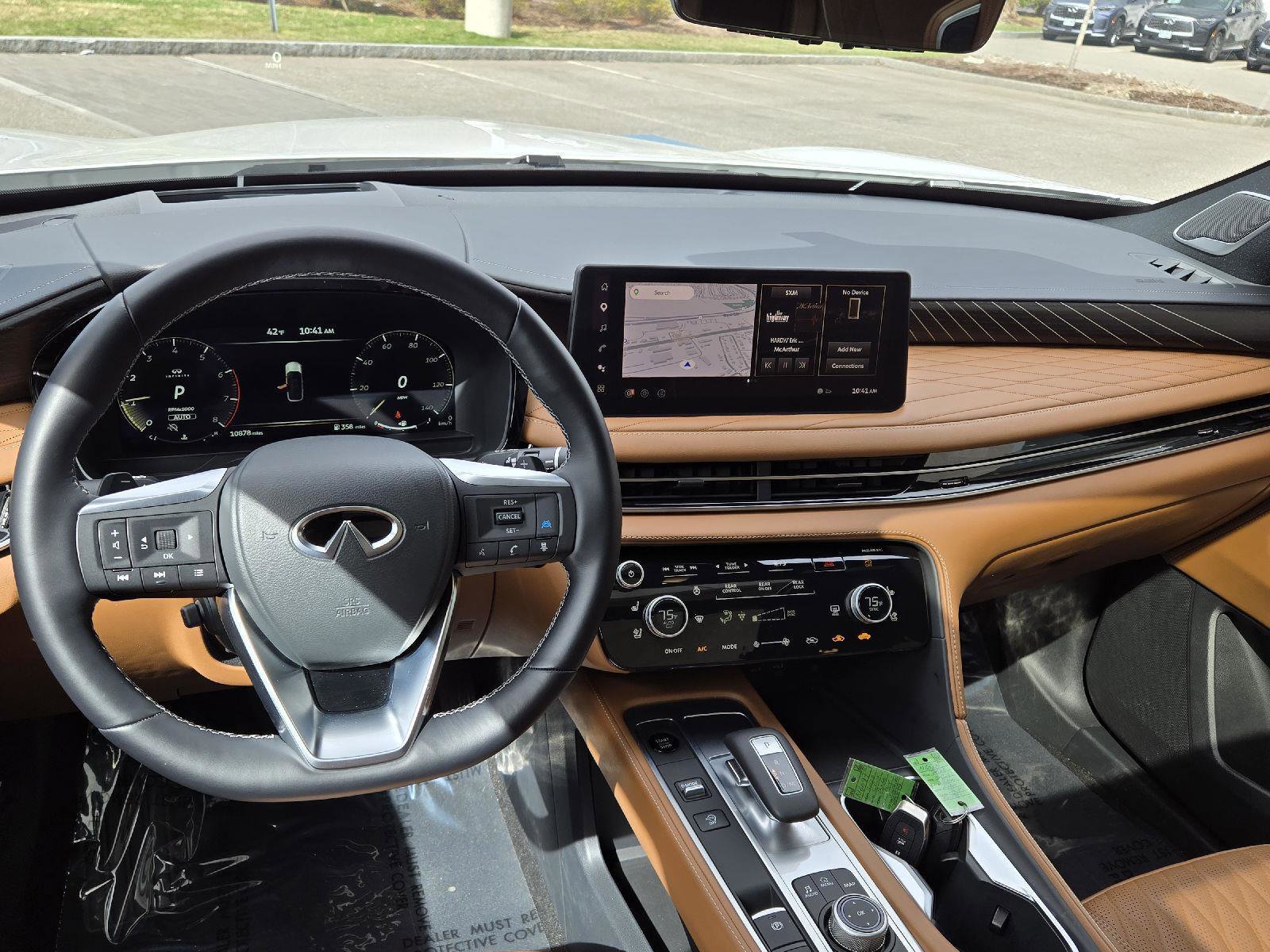 Certified 2026 INFINITI QX60 Autograph w/ Dark Cargo Package image 9