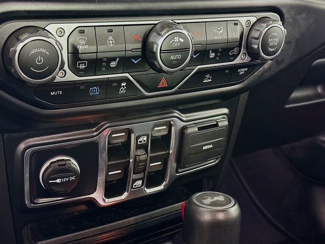 Used 2022 Jeep Wrangler Unlimited Sahara 4xe w/ Cold Weather Group image 17