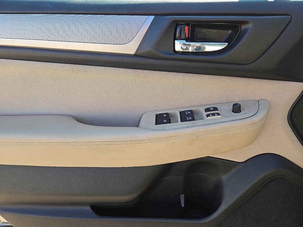 Used 2015 Subaru Outback 2.5i Premium image 20