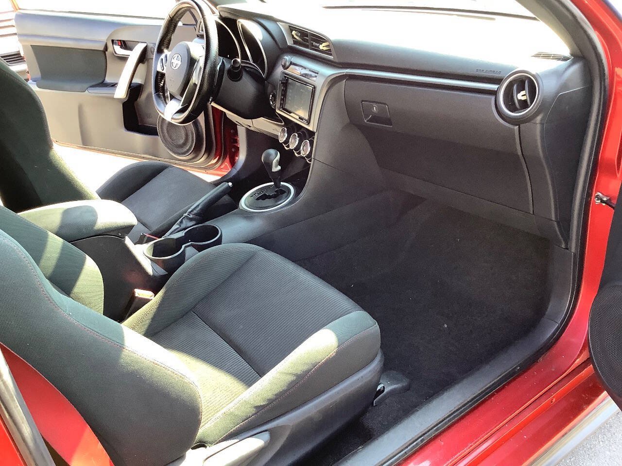 Used 2016 Scion tC FWD image 35