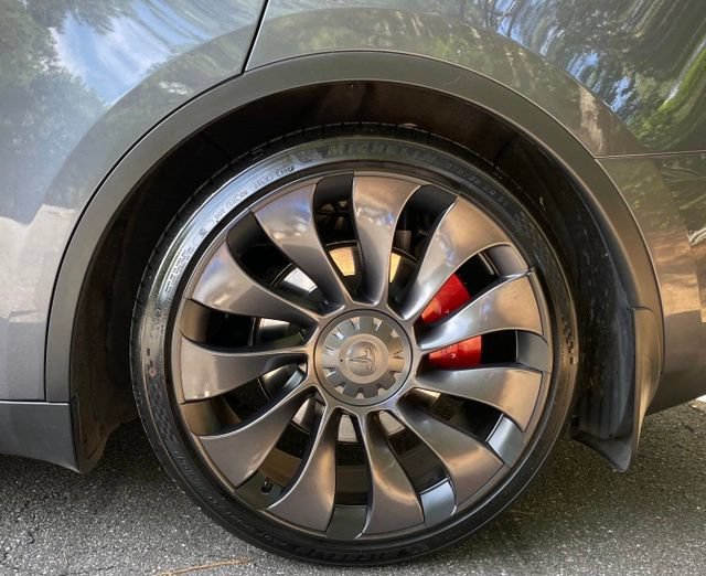 Used 2023 Tesla Model Y Performance AWD/4WD image 6