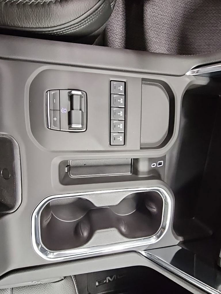 New 2026 GMC Sierra 2500 Denali w/ Denali Reserve Package image 20