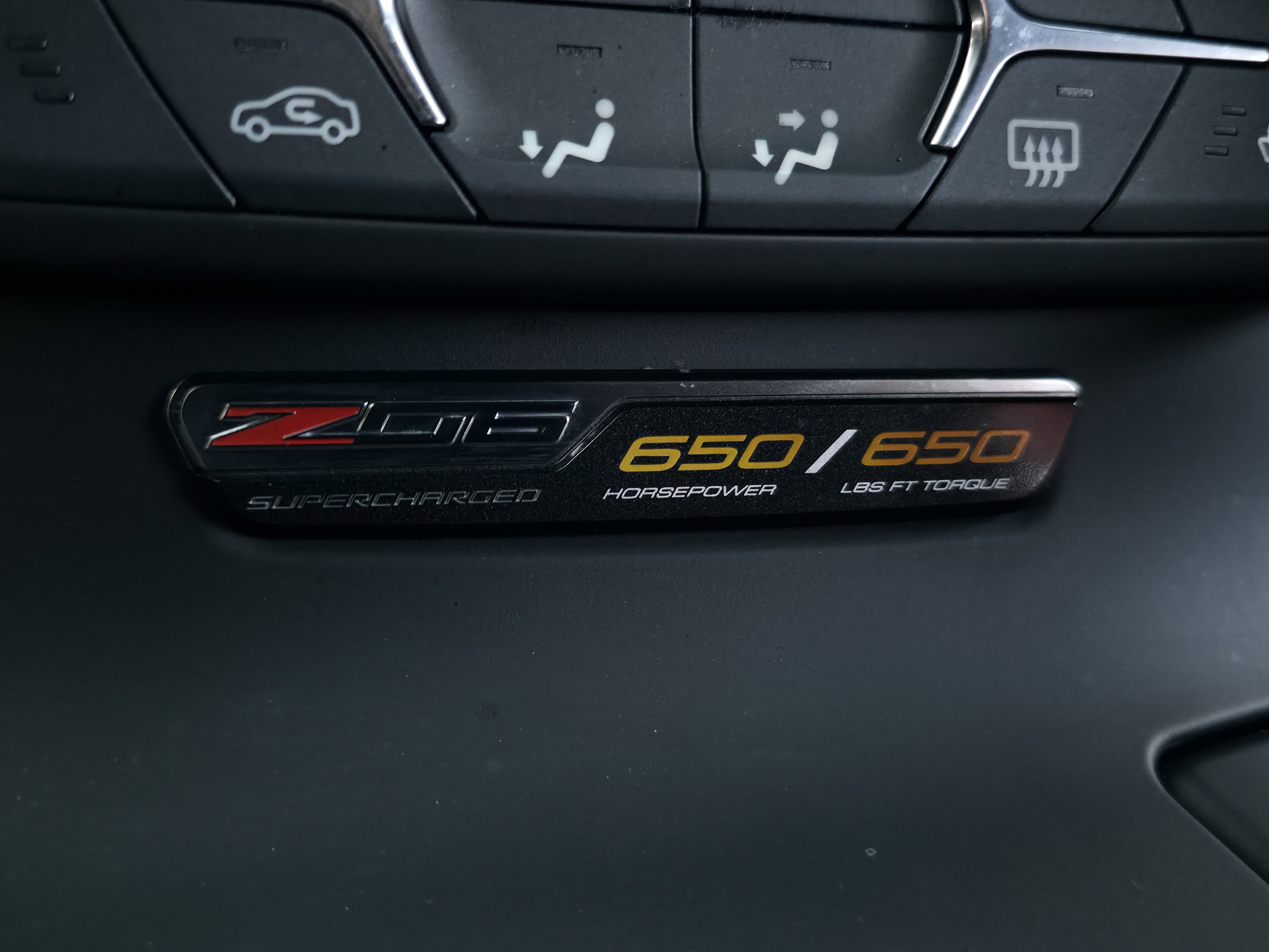 Used 2016 Chevrolet Corvette Z06 w/ 3LZ Preferred Equipment Group image 27