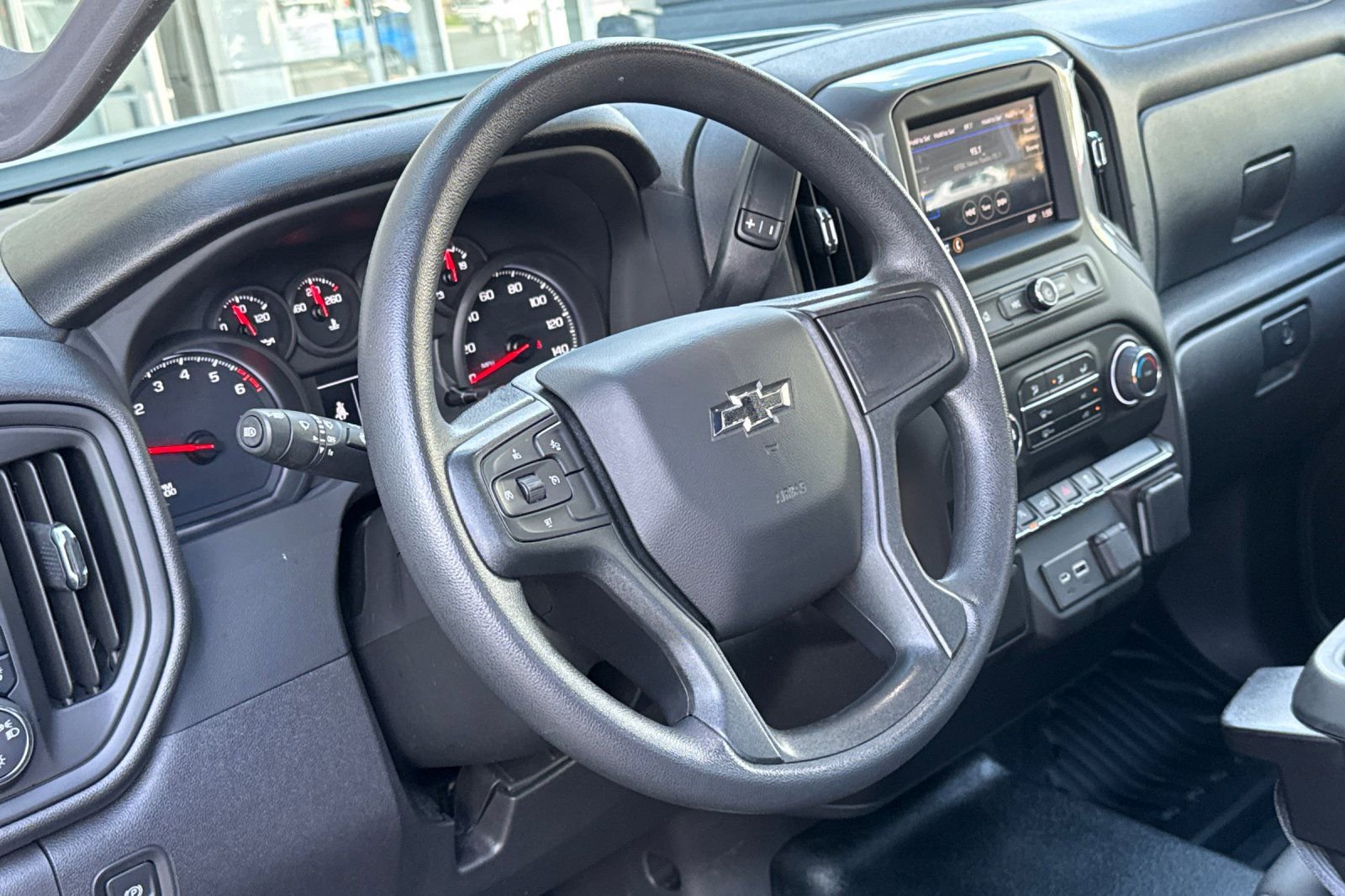Used 2022 Chevrolet Silverado 1500 W/T w/ WT Value Package AWD/4WD image 13