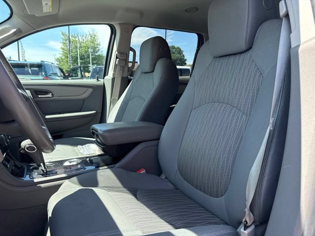 Used 2016 Chevrolet Traverse LT FWD image 9