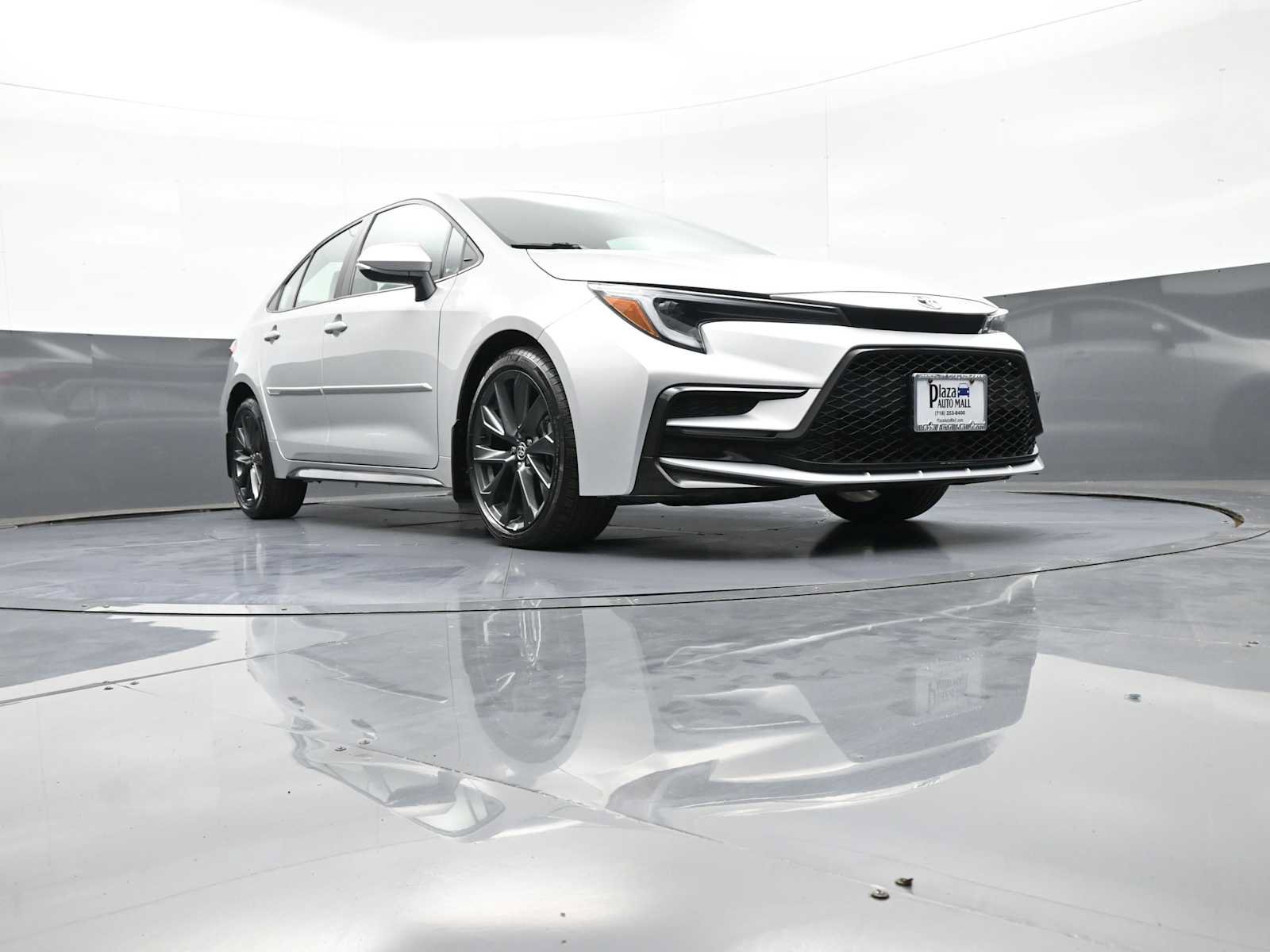 Certified 2024 Toyota Corolla SE FWD image 26