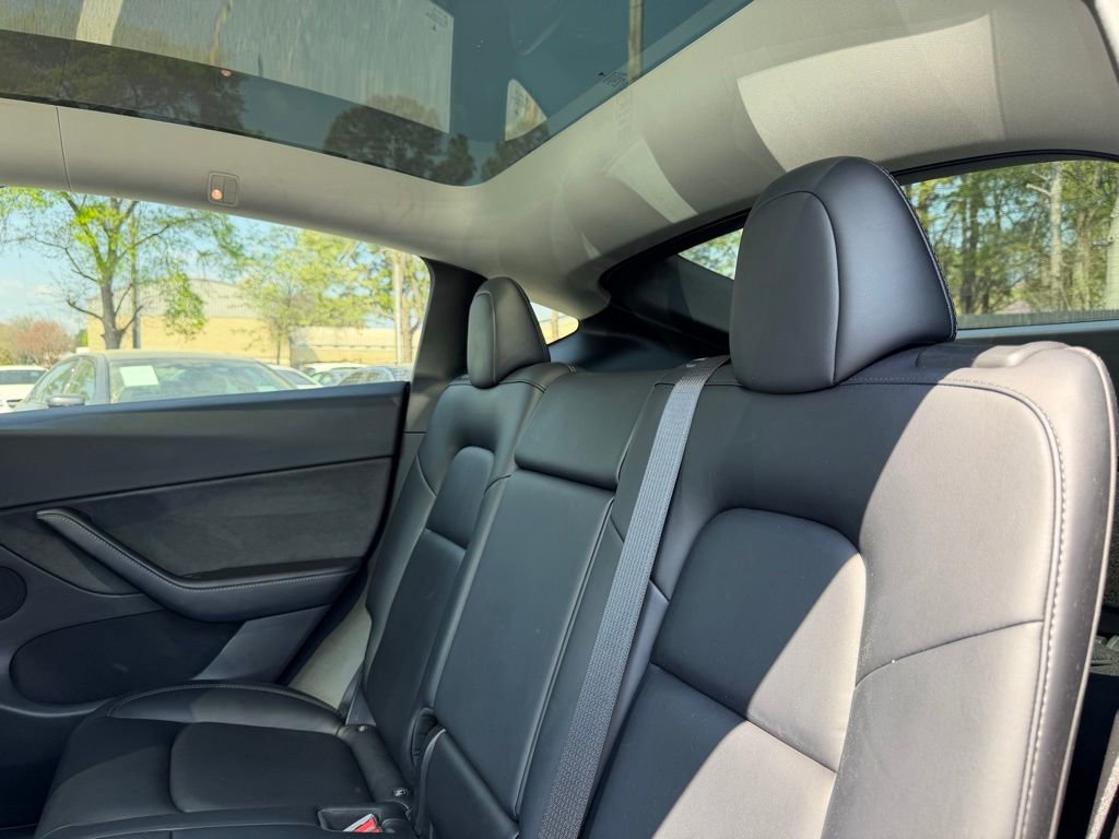 Used 2021 Tesla Model Y Performance image 22