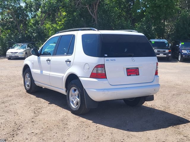 Used 2000 Mercedes-Benz ML 320 4MATIC image 3