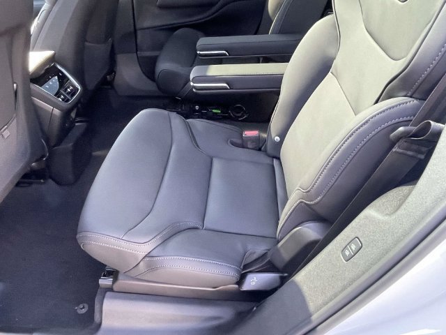New 2026 Volvo EX90 Plus AWD/4WD image 16