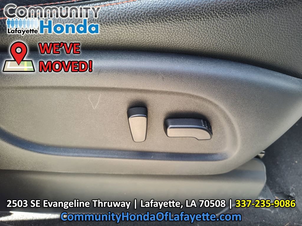 Used 2021 Nissan Titan PRO-4X w/ Pro-4x Convenience Package AWD/4WD image 32